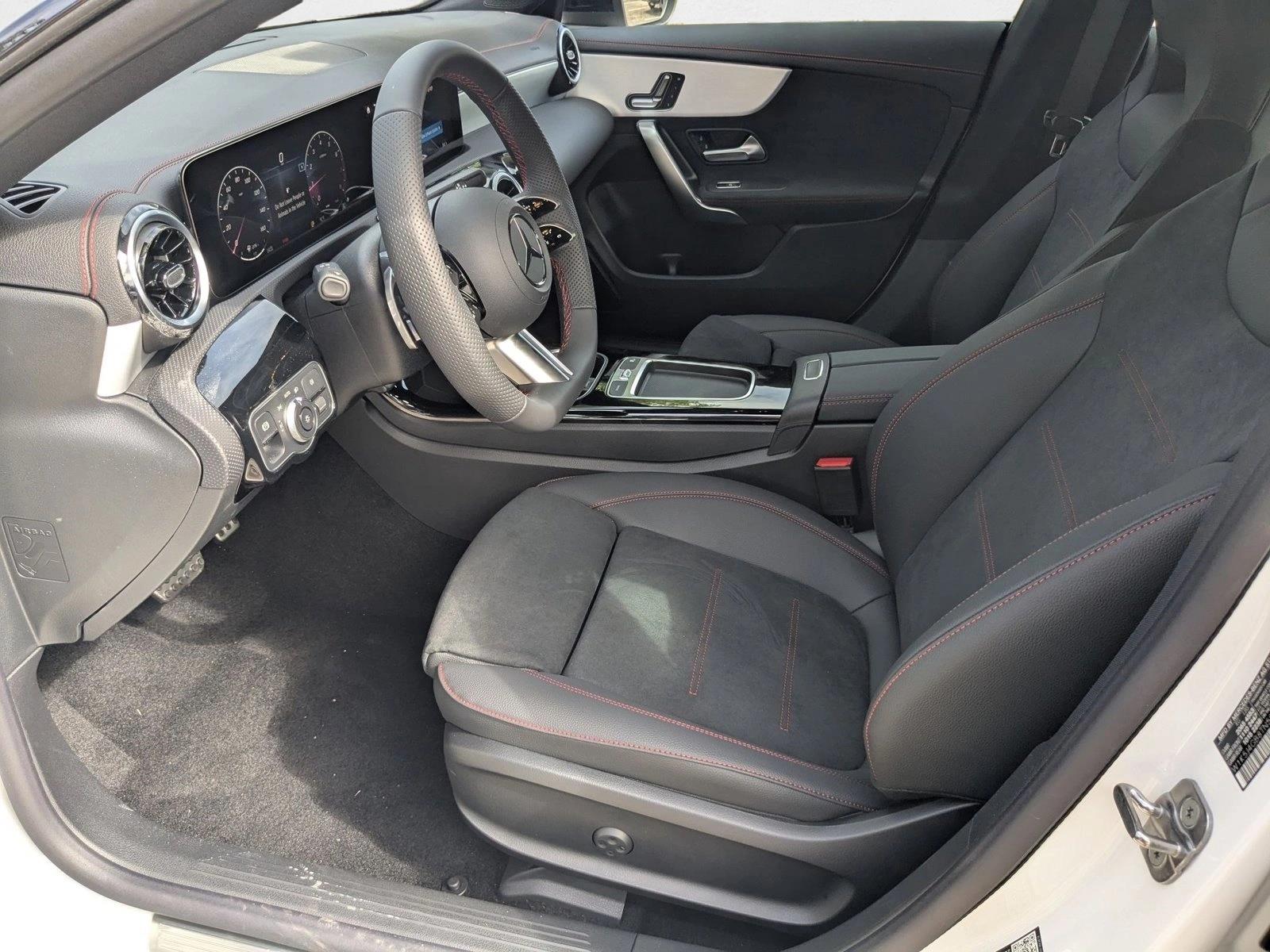 2026 Mercedes Benz CLA 250 photo 4