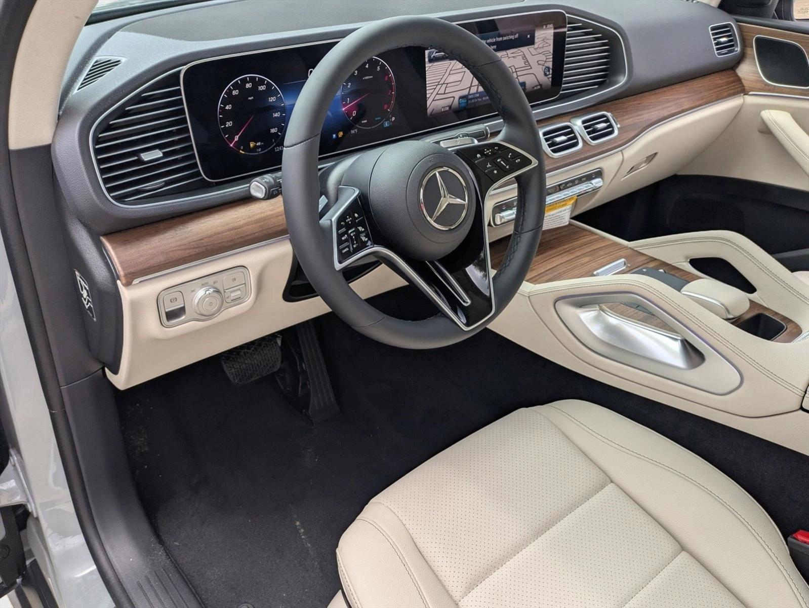 2026 Mercedes Benz GLE 450 4MATIC photo 2