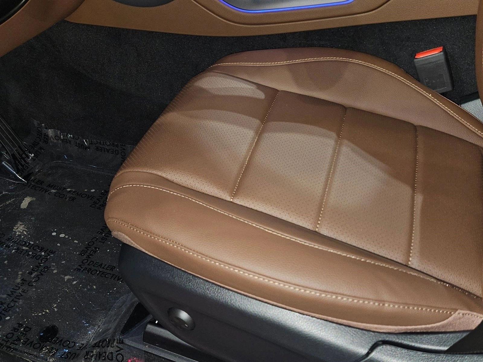2025 Mercedes Benz GLE 450 4MATIC photo 4