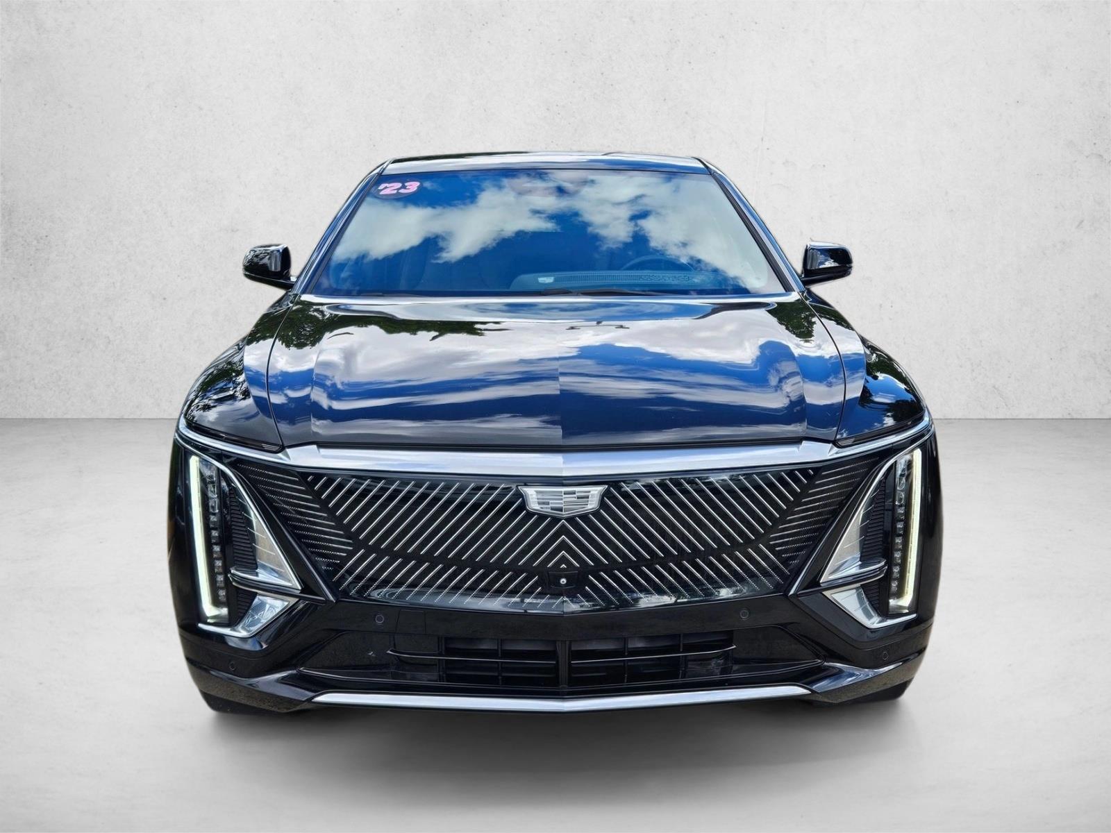 Used 2023 Cadillac LYRIQ Luxury with VIN 1GYKPMRK6PZ000469 for sale in Pembroke Pines, FL