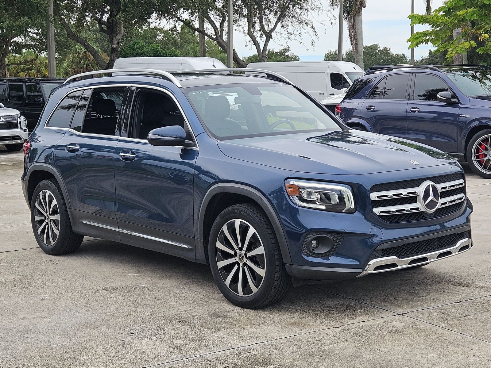 Certified 2023 Mercedes-Benz GLB SUV