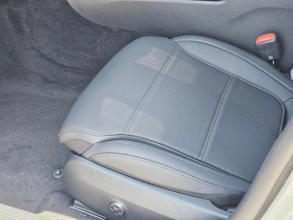 New 2026 Mercedes-Benz C-Class C 300 Sedan Sedan