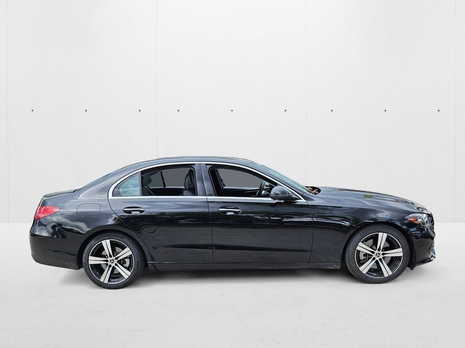 2022 Mercedes Benz C 300 Sedan photo 4