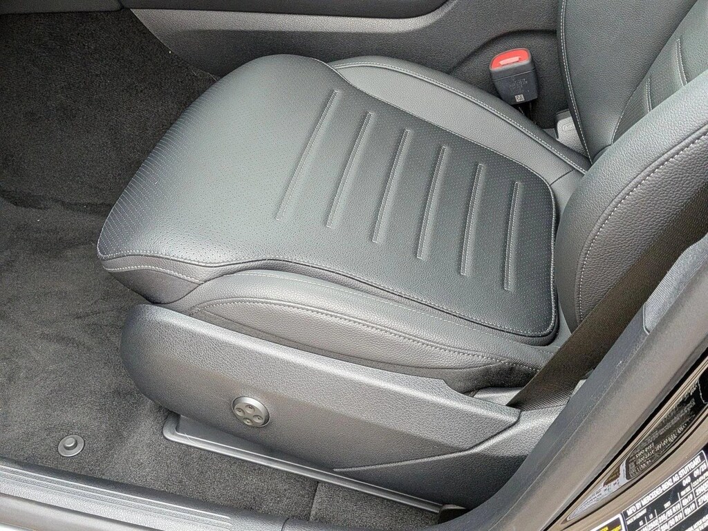 New 2026 Mercedes-Benz GLC 300 GLC 300 SUV SUV