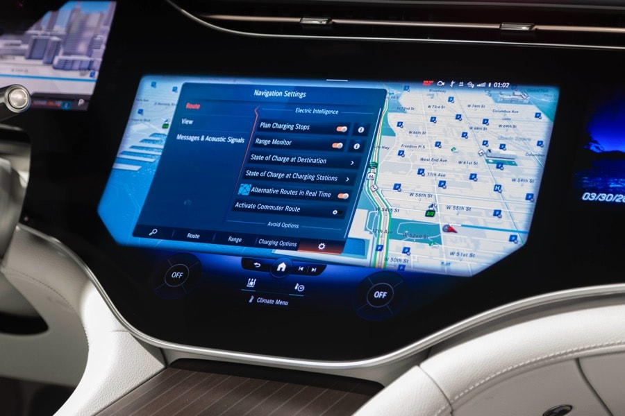 Mercedes-Benz EQS Mercedes me Charge from MBUX