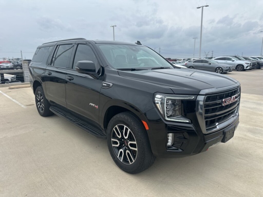 Used 2023 GMC Yukon XL AT4 SUV