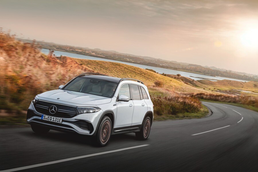 2022 Mercedes-EQ EQB European model EV SUV