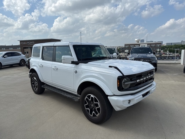 Used 2024 Ford Bronco 4-Door Outer Banks with VIN 1FMEE8BPXRLA44336 for sale in Plano, TX