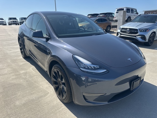 Used 2023 Tesla Model Y Long Range with VIN 7SAYGDEE0PA053187 for sale in Northfield, Minnesota