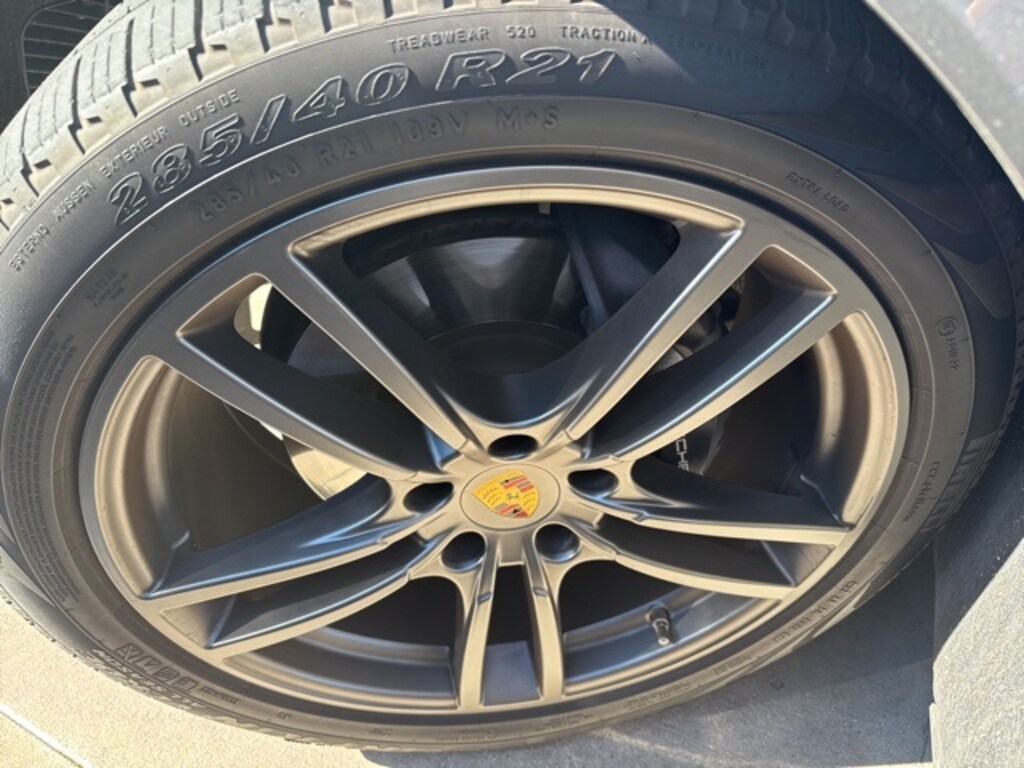 Used 2020 Porsche Cayenne E-Hybrid  SUV