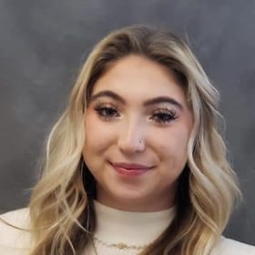 Staff member Maci Sarris from ID_3b1db822e694