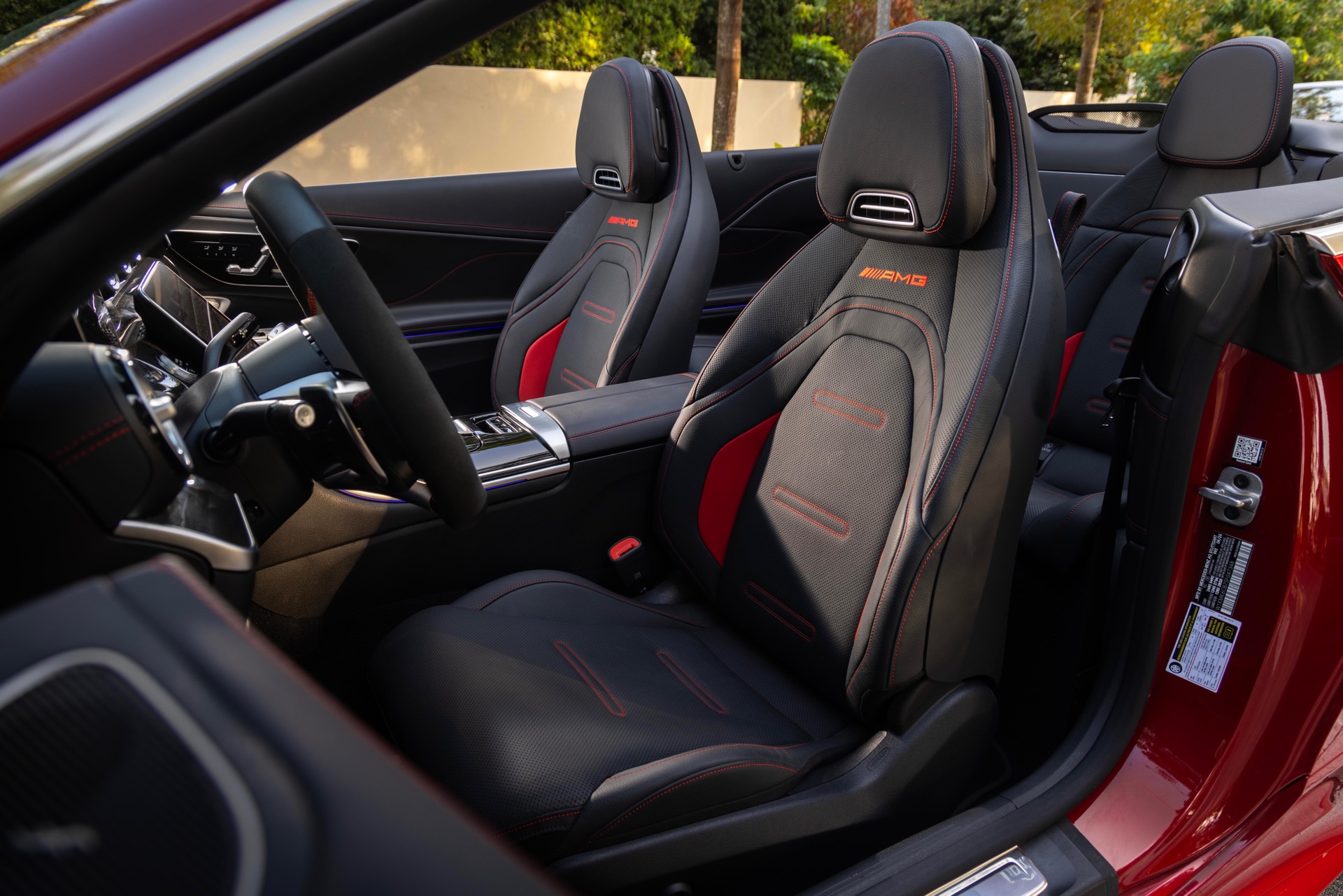 2025_MercedesBenz_CLE_53_AMG_Cabriolet_93-source.jpg