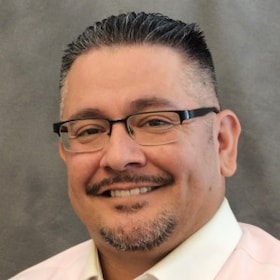 Staff member Martin Delgado from ID_49e54d496c02