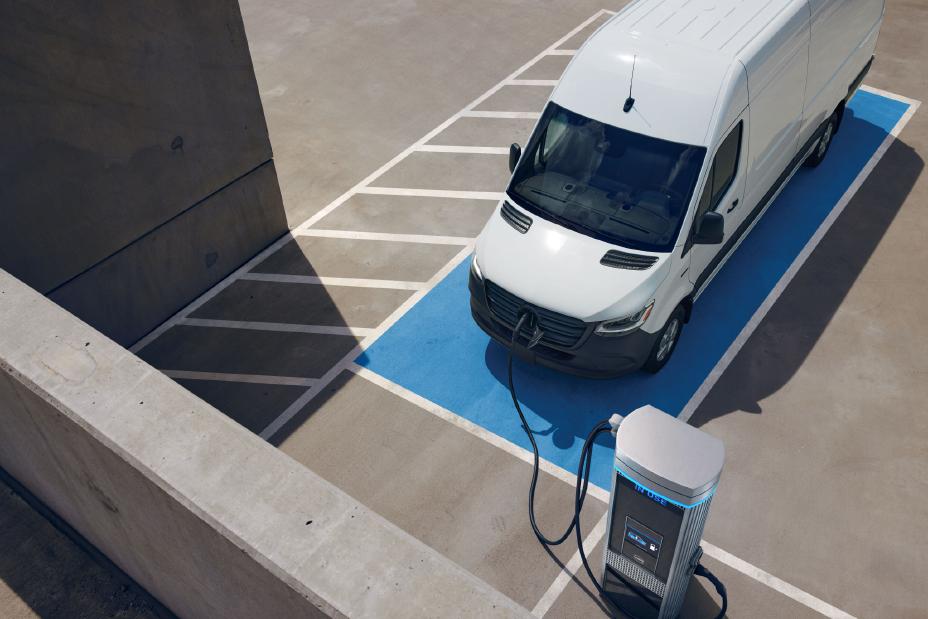 eSprinter Charging.jpg