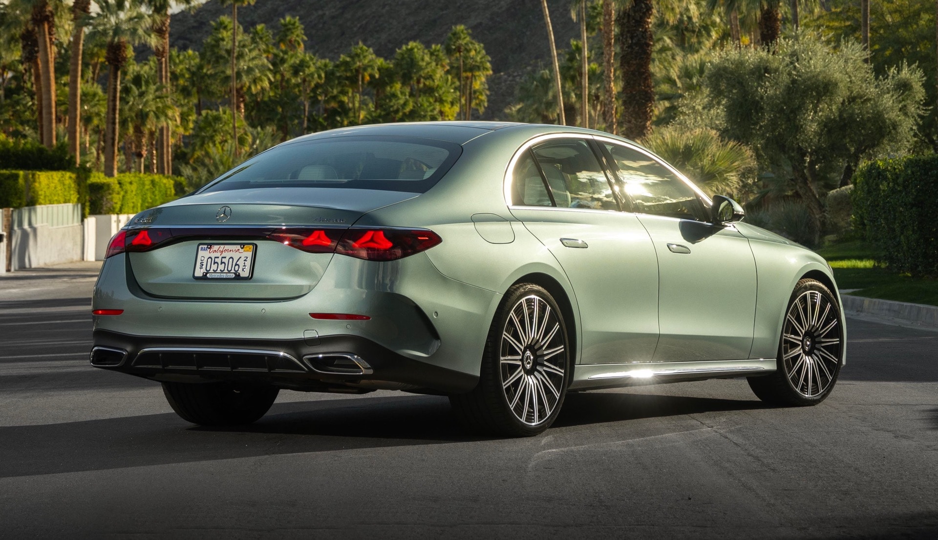 E-Class%20COTY_2-source.jpg