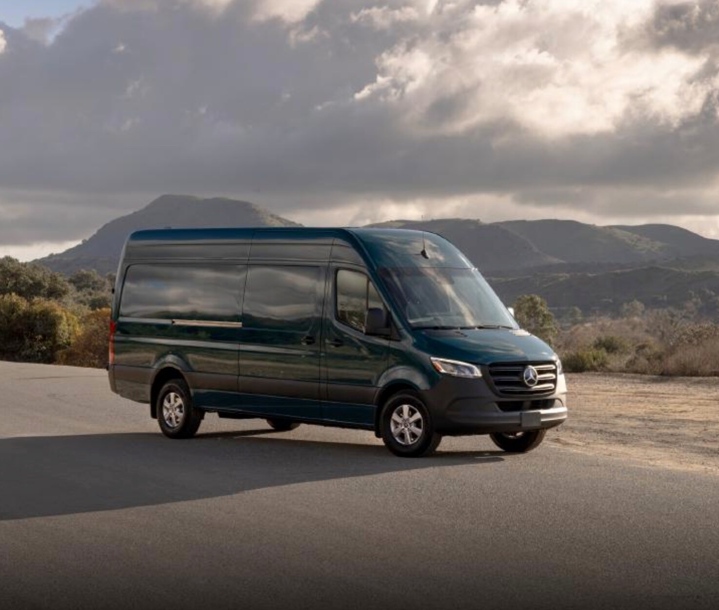 Mercedes-Benz%20eSprinter%20Van%204.jpeg