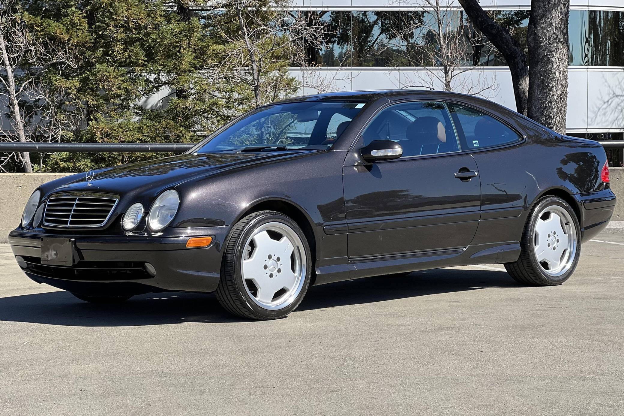 W208_Mercedes-Benz_CLK.jpg