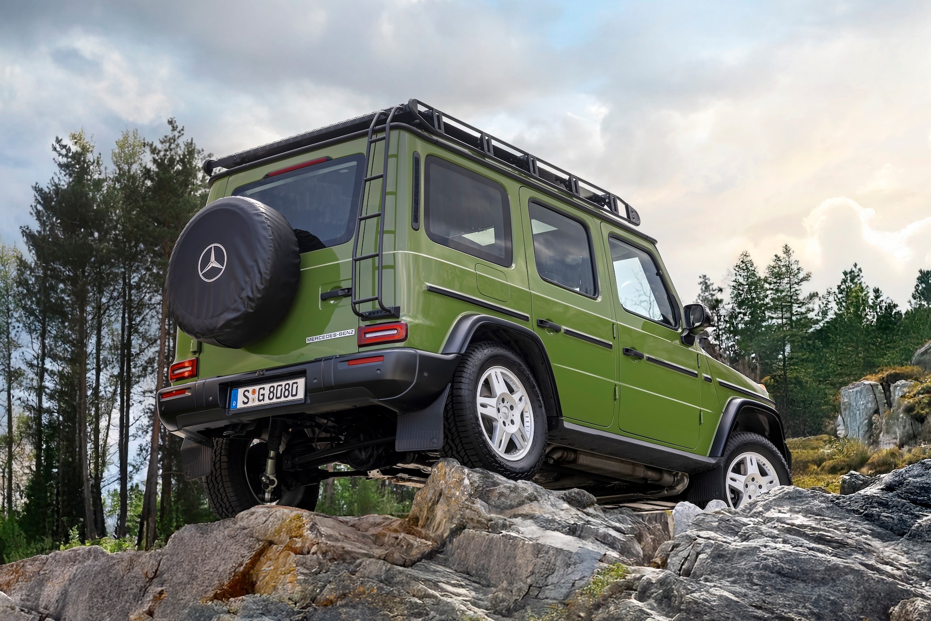 Mercedes-Benz-Strong-Than-The-1980s-G550_passenger_3.4.jpg