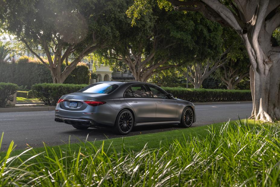 AMG%20S%2063%20rear.jpg