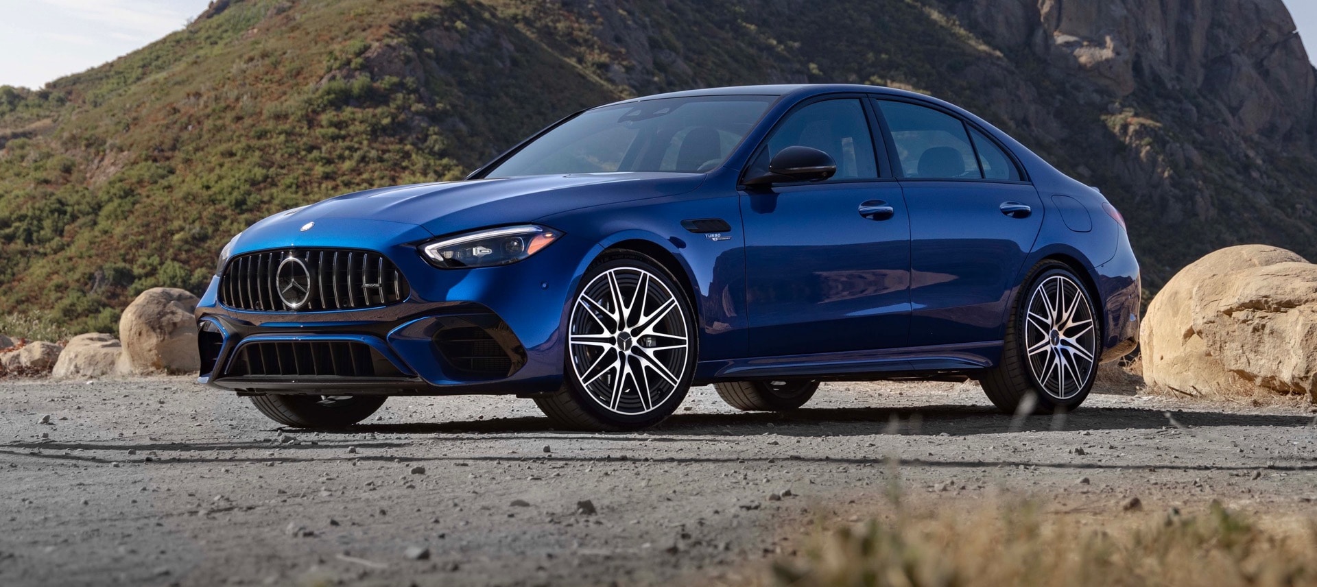 2025_MercedesAMG_C63S_E_Performance_77-source.jpg
