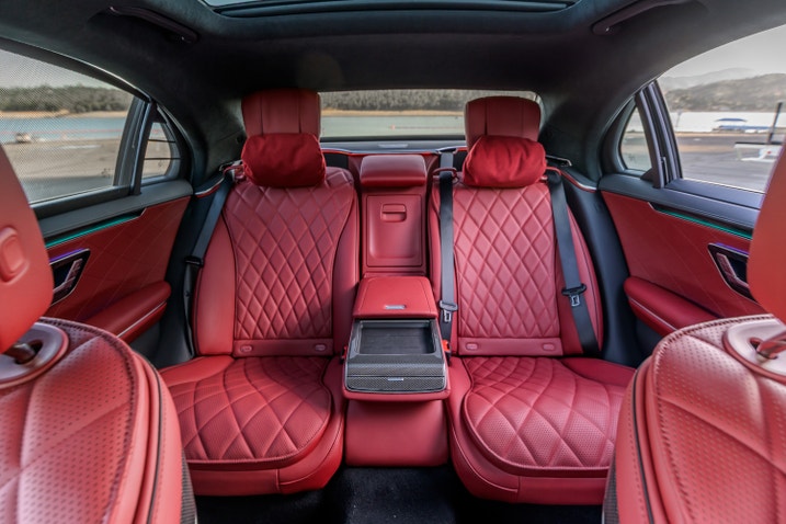 2025_Mercedes-Benz_S580e_rear_seats.jpg