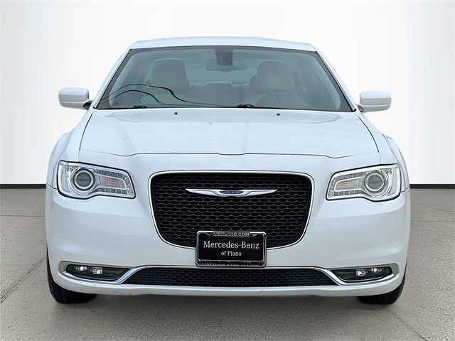 Used 2018 Chrysler 300 Touring with VIN 2C3CCAAG8JH342450 for sale in Plano, TX