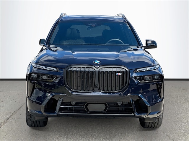 Used 2024 BMW X7 M60i with VIN 5UX33EM09R9V23388 for sale in Plano, TX