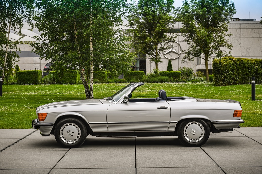 R107 Mercedes-Benz SL silver Monterey Peninsula