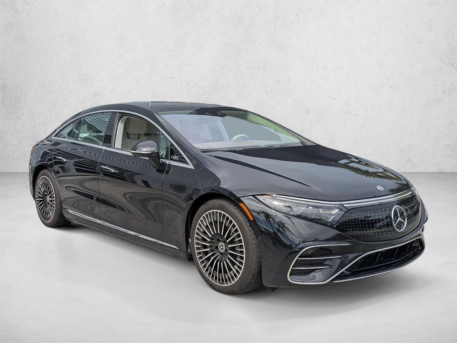 2023 Mercedes Benz EQS Sedan 450 photo 3