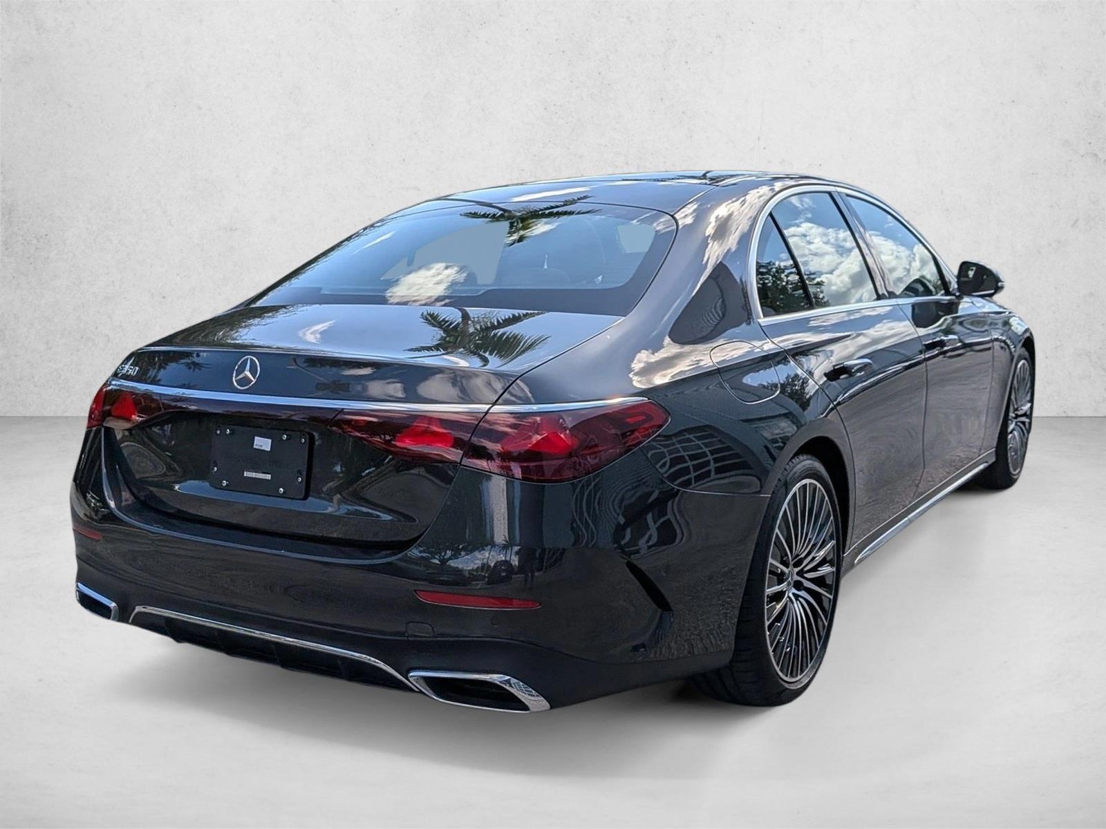 2025 Mercedes Benz E 350 Sedan photo 2