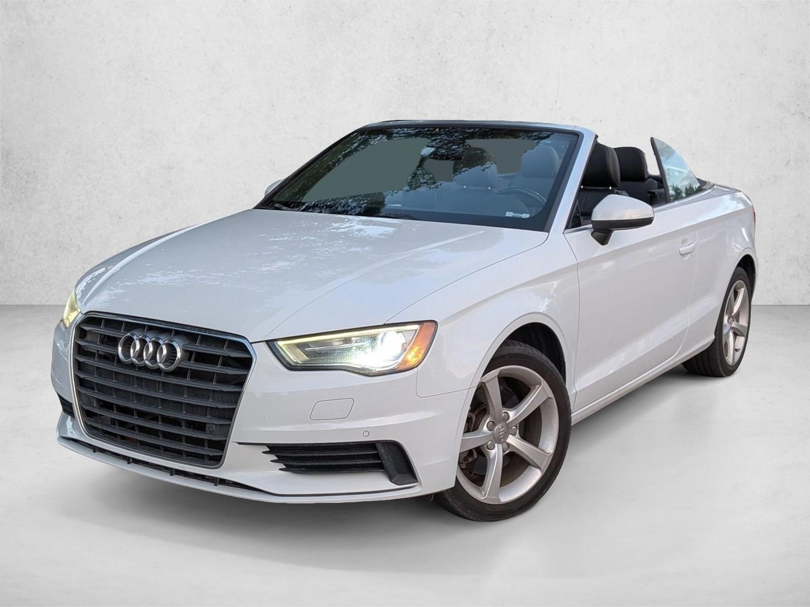 2016 Audi A3 Cabriolet Premium's photo