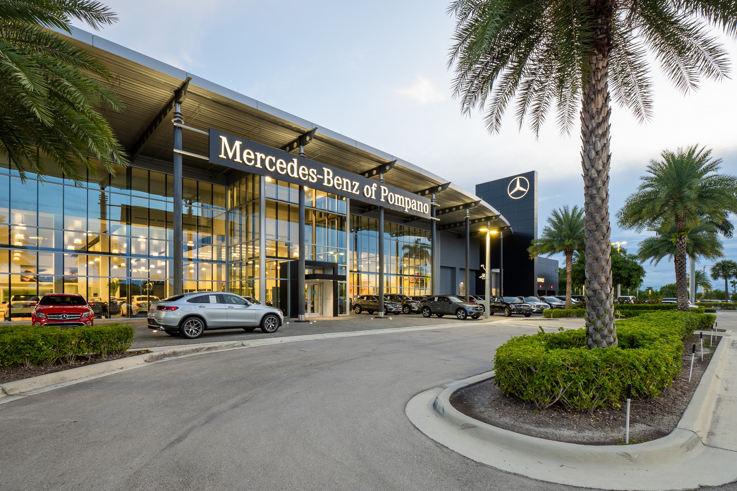 Outside view of Mercedes-Benz of Pompano