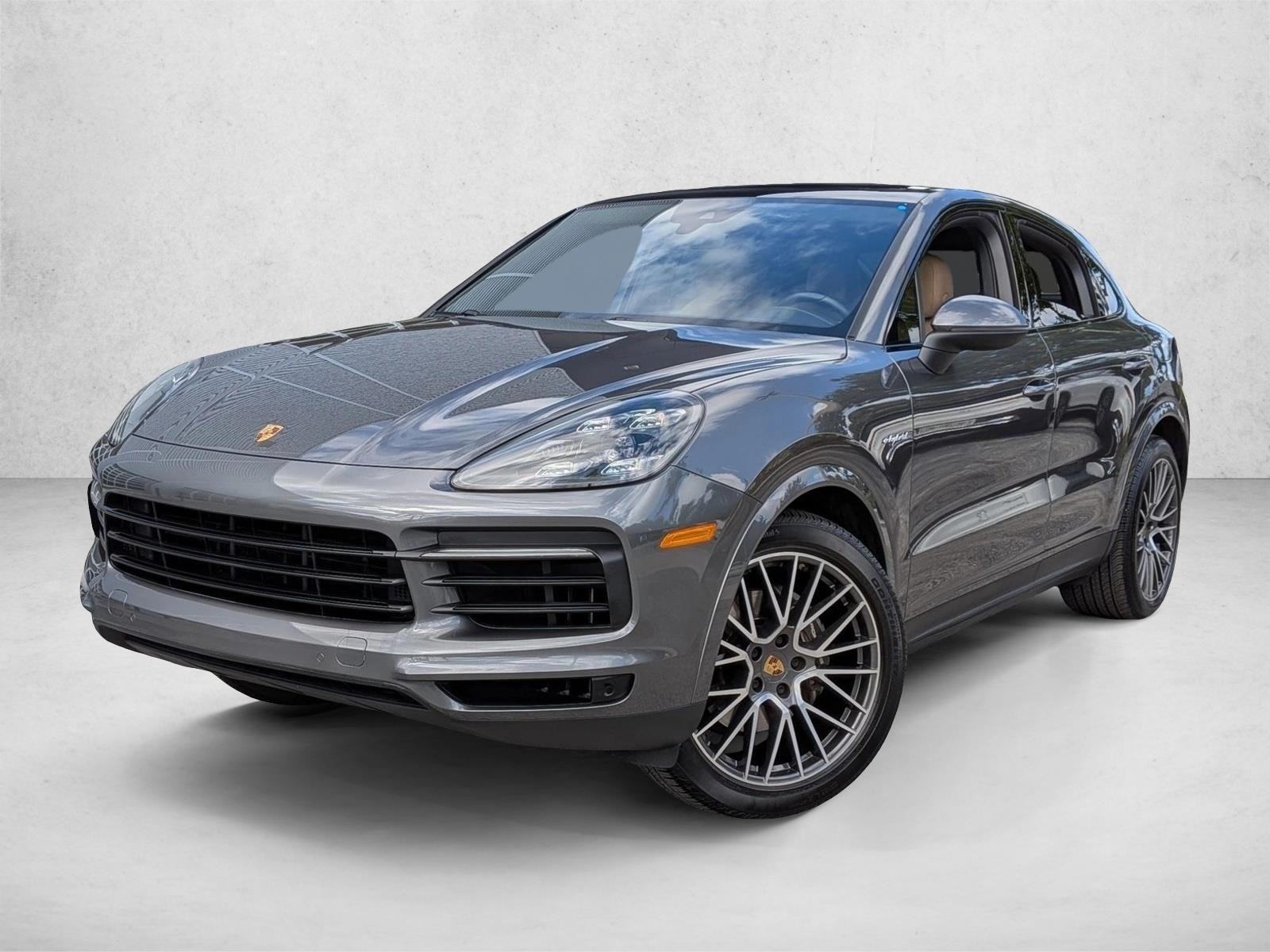 2022 Porsche Cayenne Coup E-Hybrid's photo