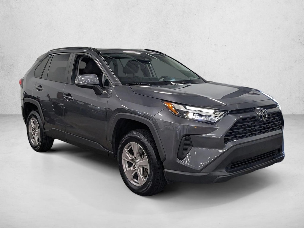 Used 2022 Toyota RAV4 XLE SUV