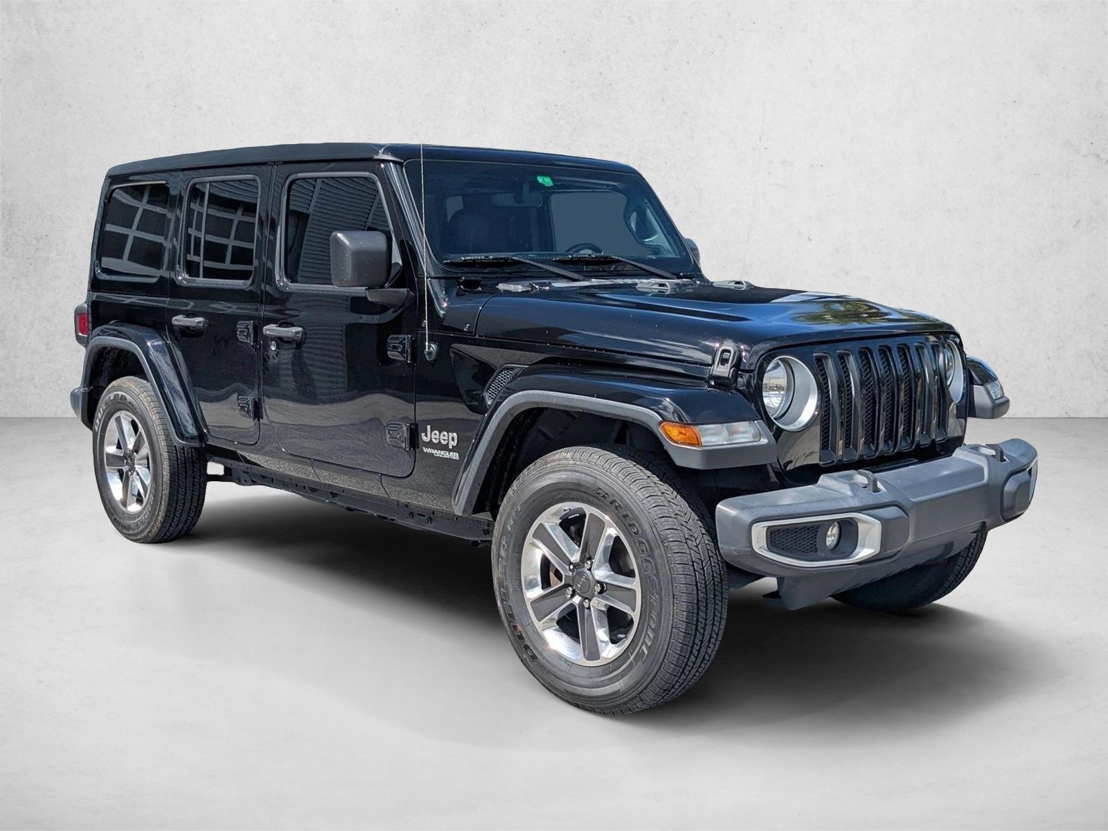 2020 Jeep Wrangler Unlimited Sahara photo 3