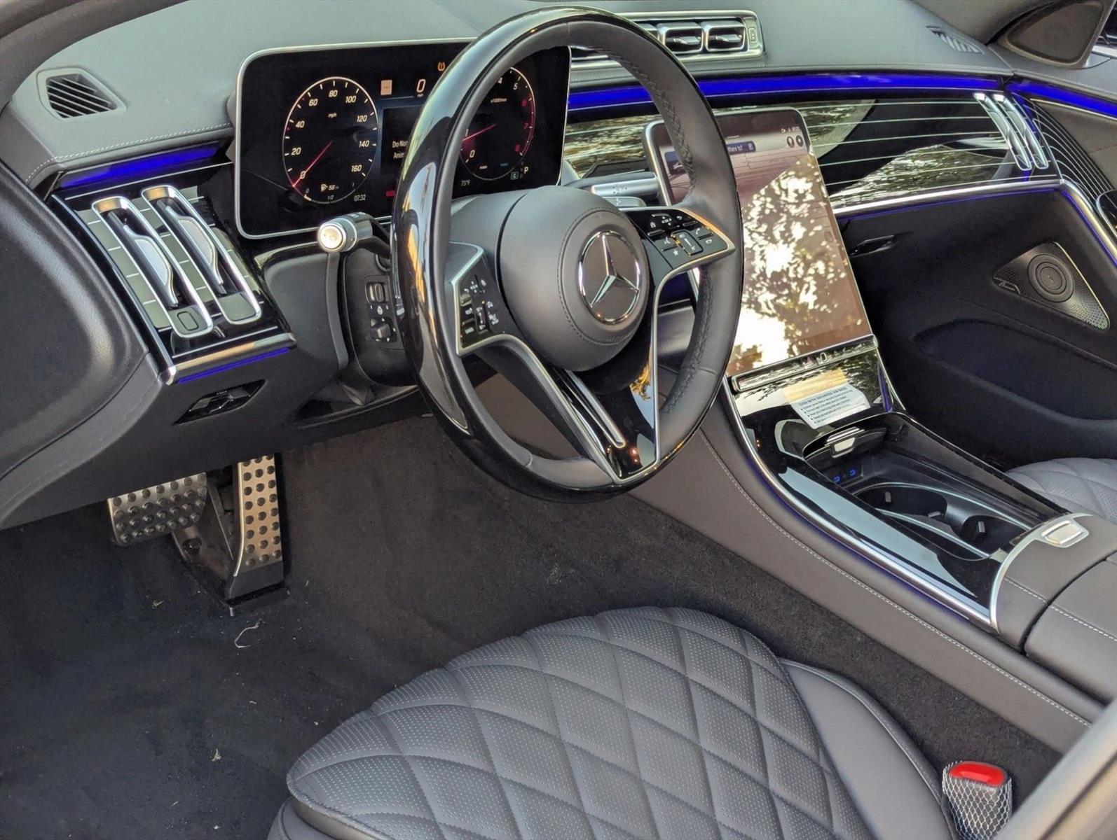 2026 Mercedes Benz S 500 4MATIC photo 3