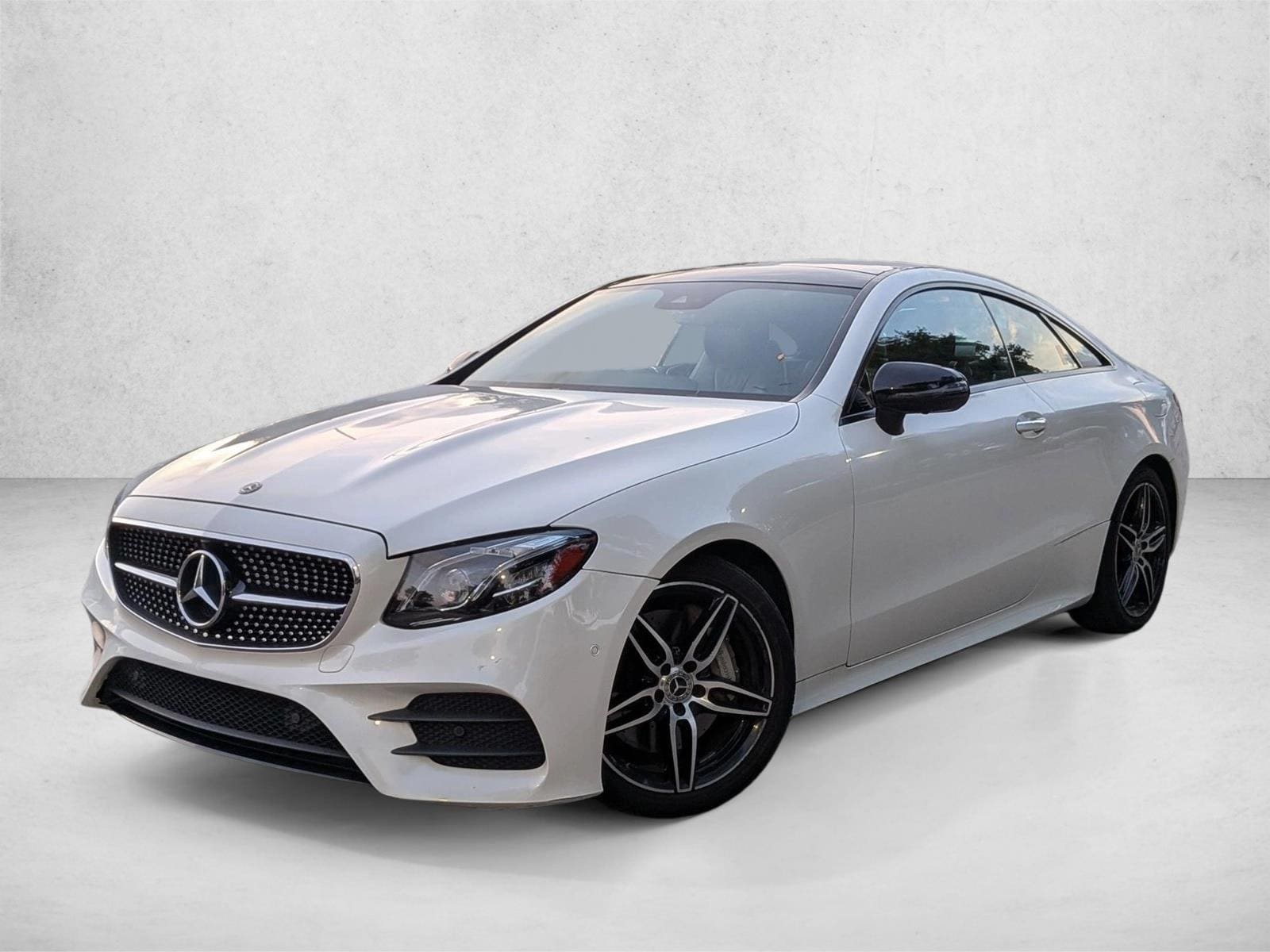 2019 Mercedes-Benz E-Class E450 Coupe's photo