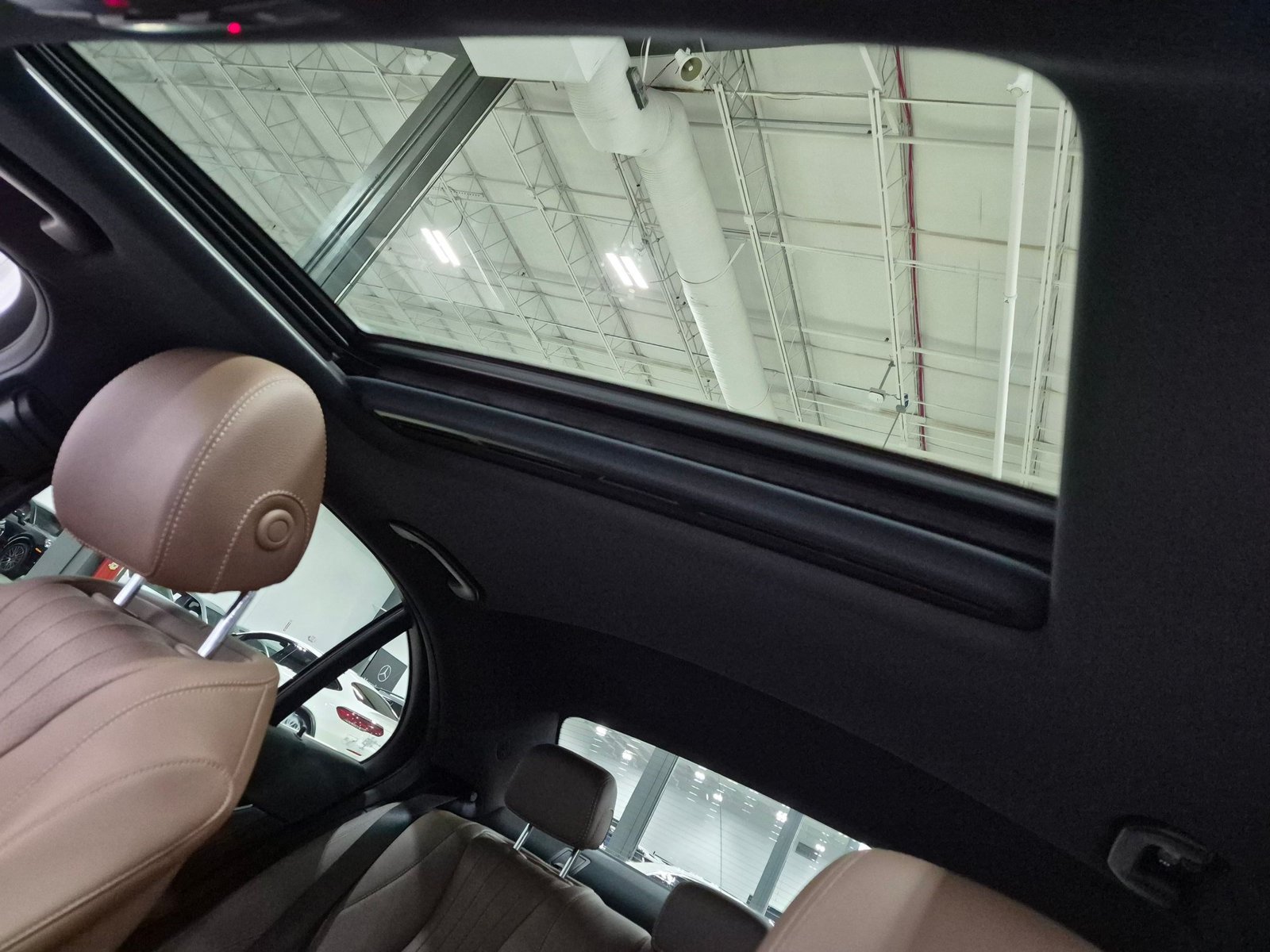 2019 Mercedes-Benz E-Class E300 - Photo 16