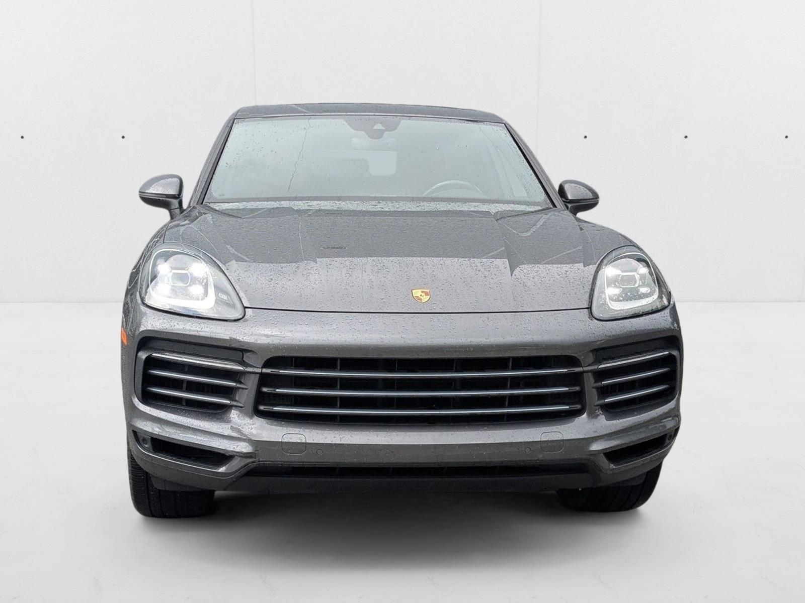 2019 Porsche Cayenne photo 2