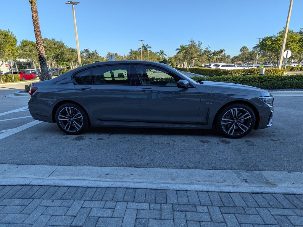 Used 2022 BMW