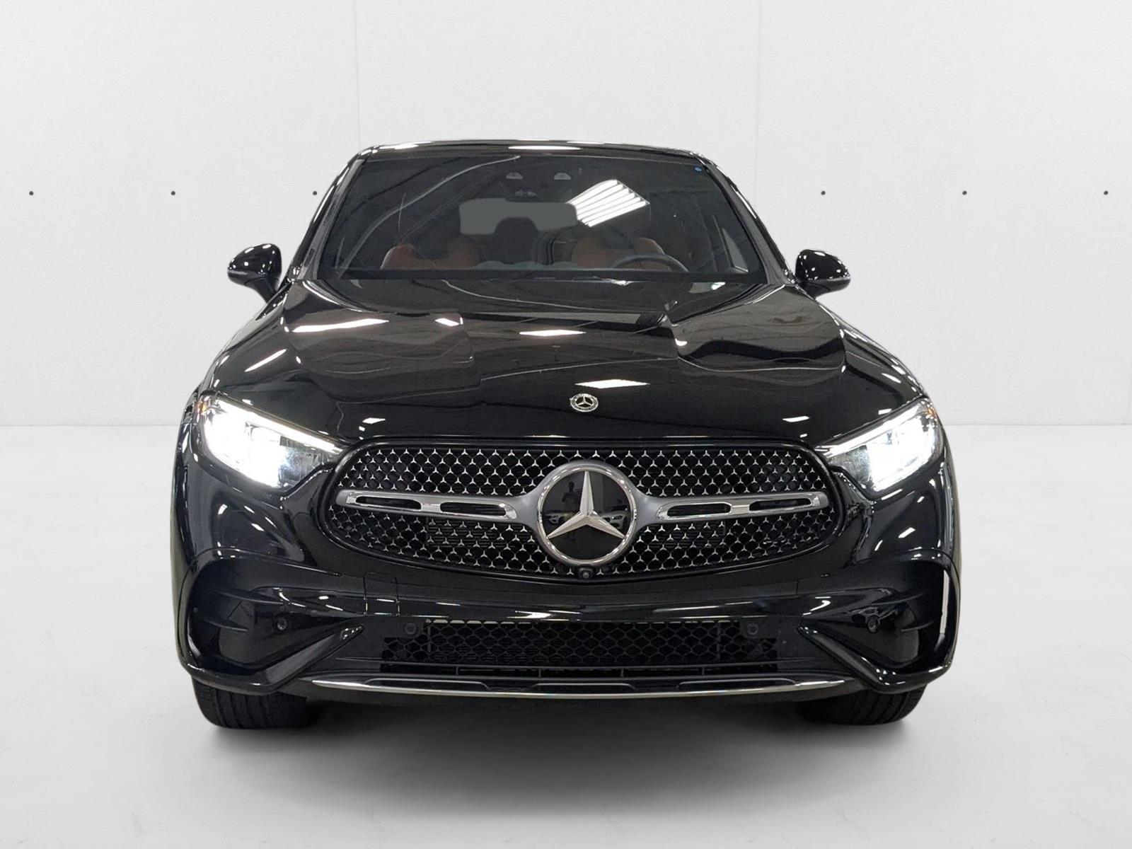 2024 Mercedes Benz GLC 4MATIC Coupe photo 2