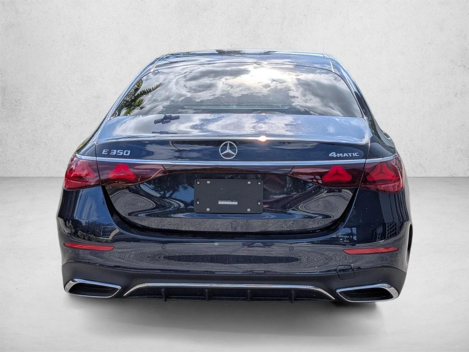 2026 Mercedes-Benz E-Class E350 - Photo 7