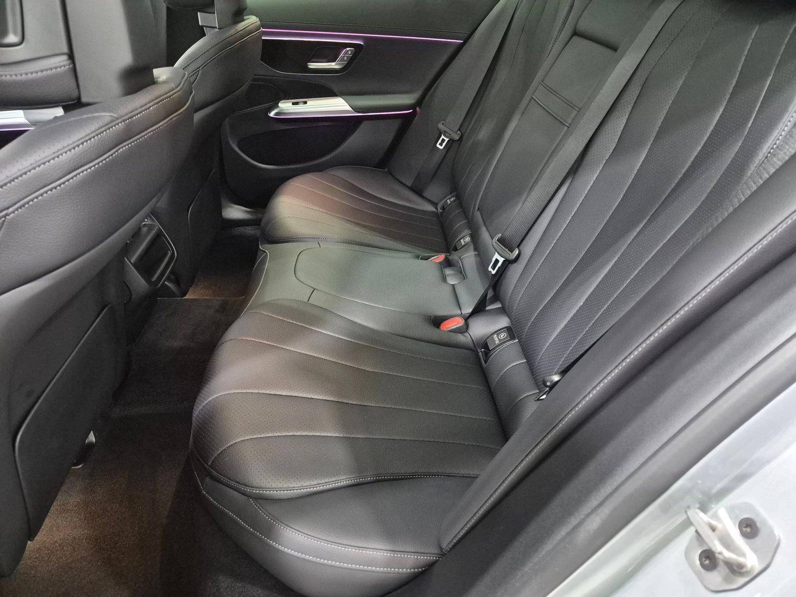 2026 Mercedes-Benz E-Class E350 - Photo 20