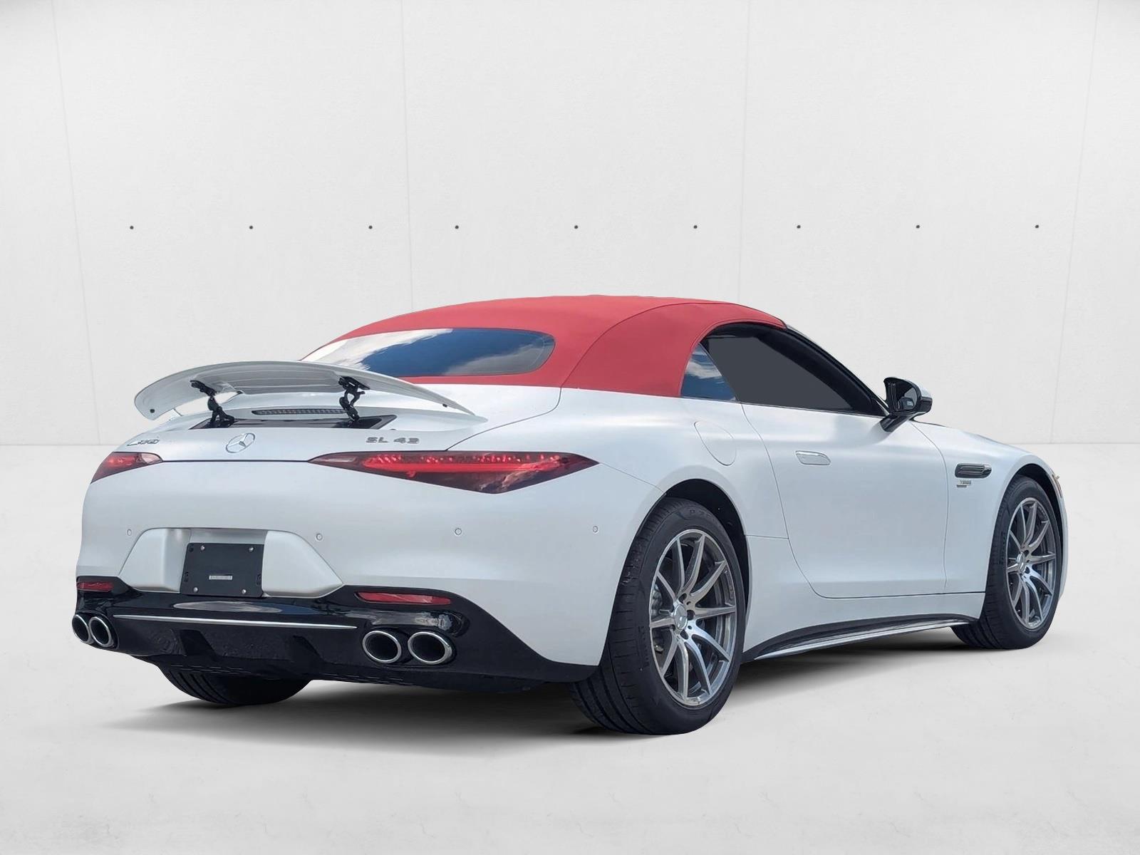 2026 Mercedes Benz SL AMG 43 photo 2
