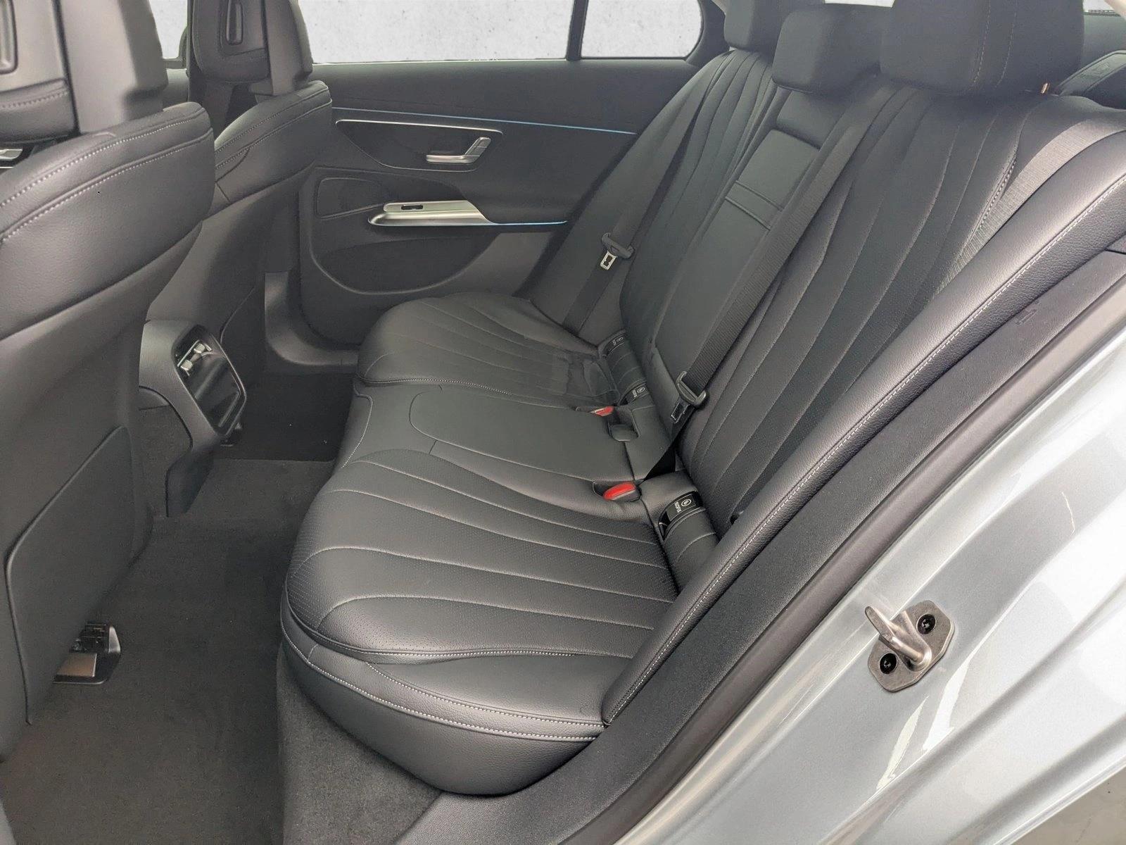 2026 Mercedes-Benz E-Class E350 - Photo 14