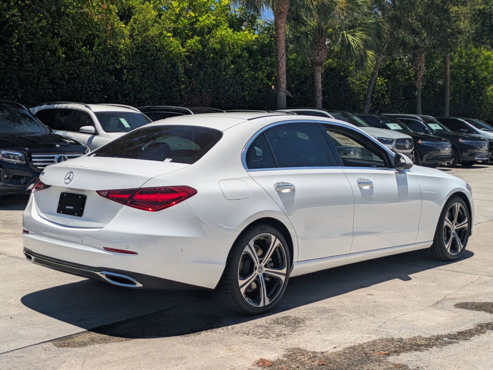 2025 Mercedes Benz C 300 Sedan photo 2