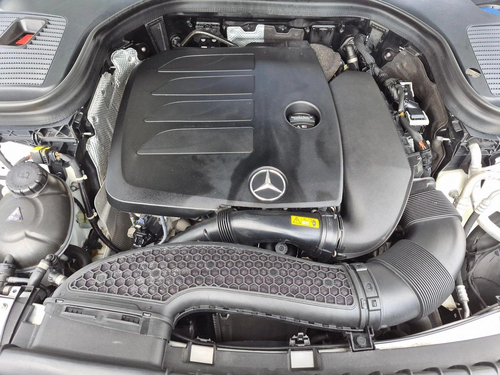 2021 Mercedes-Benz GLC Coupe GLC300 - Photo 23