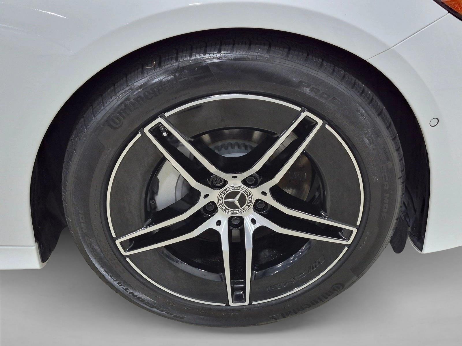 2026 Mercedes-Benz E-Class E350 - Photo 25