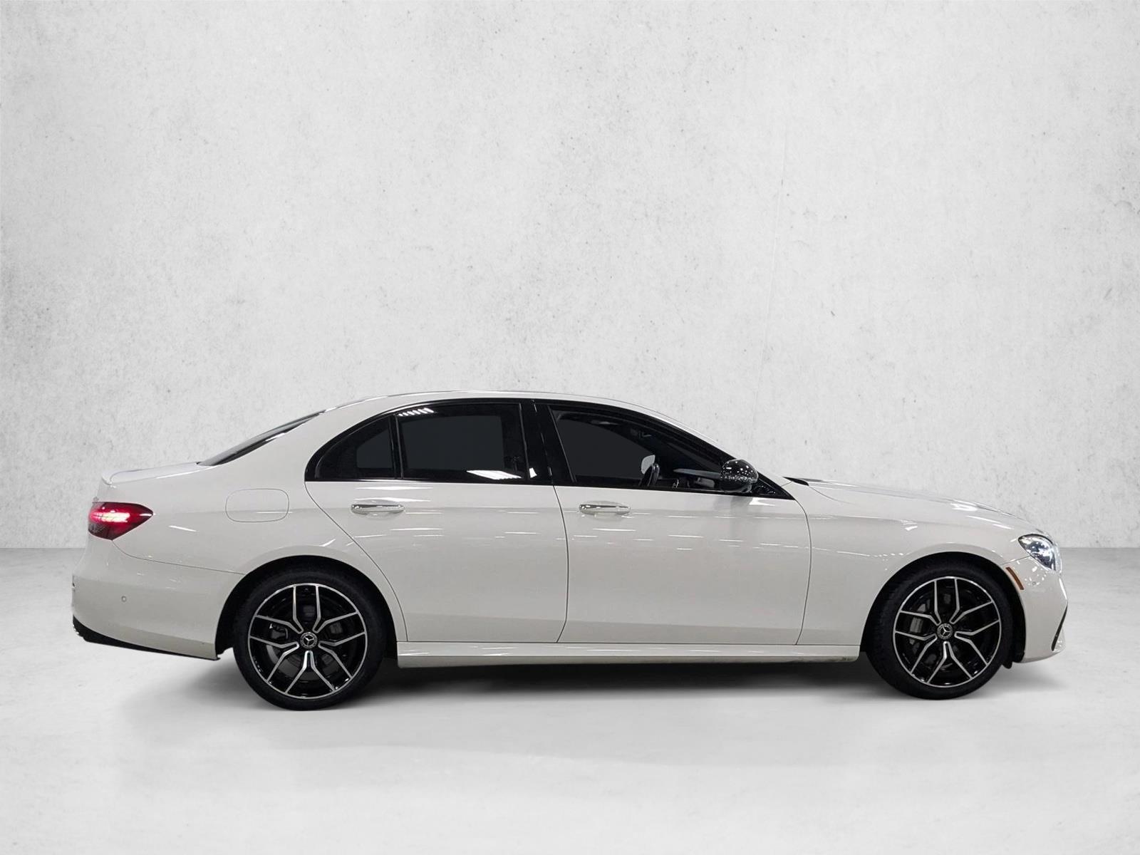 2022 Mercedes Benz E 350 Sedan photo 4