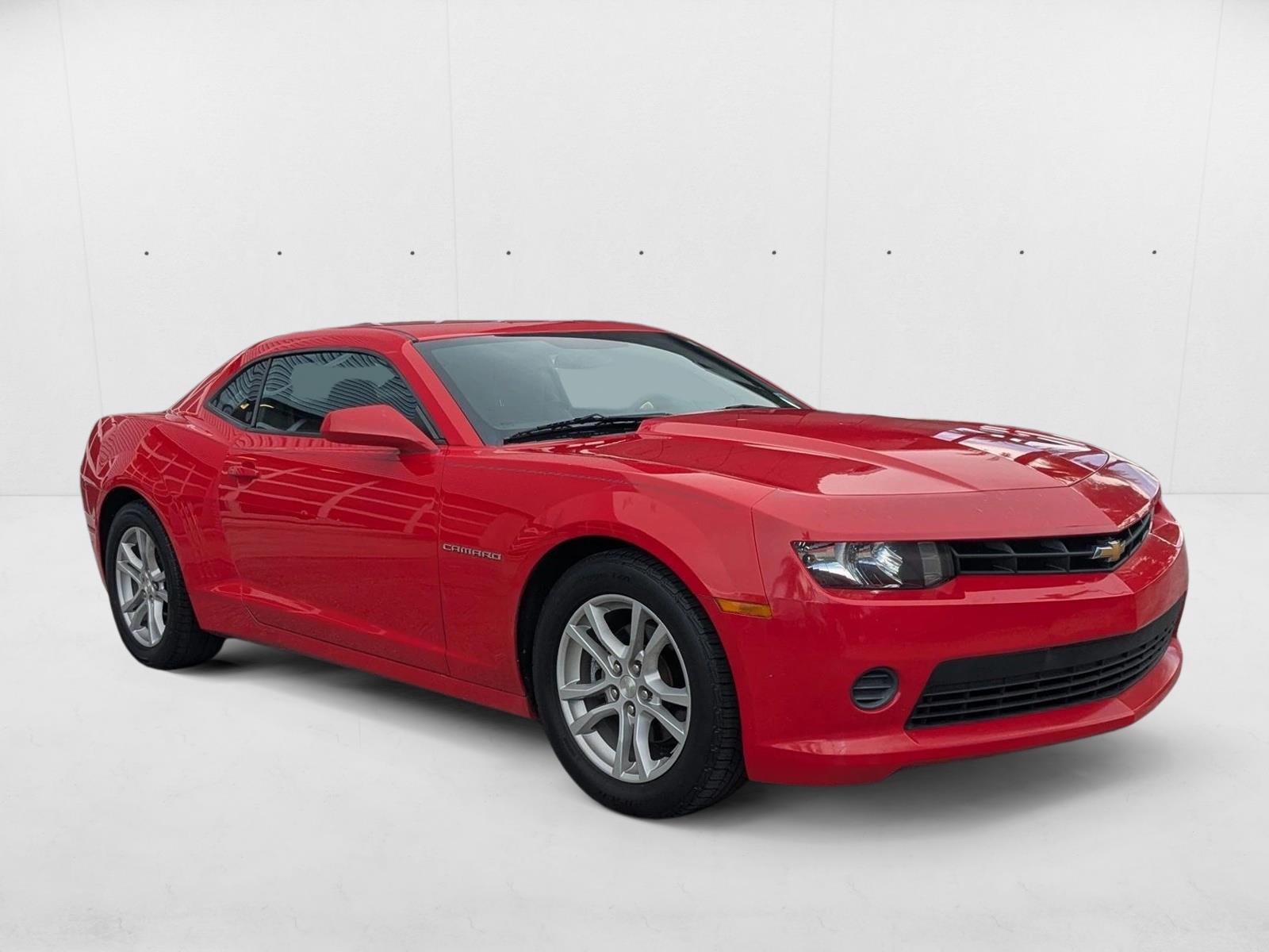 2015 Chevrolet Camaro 1LS photo 3